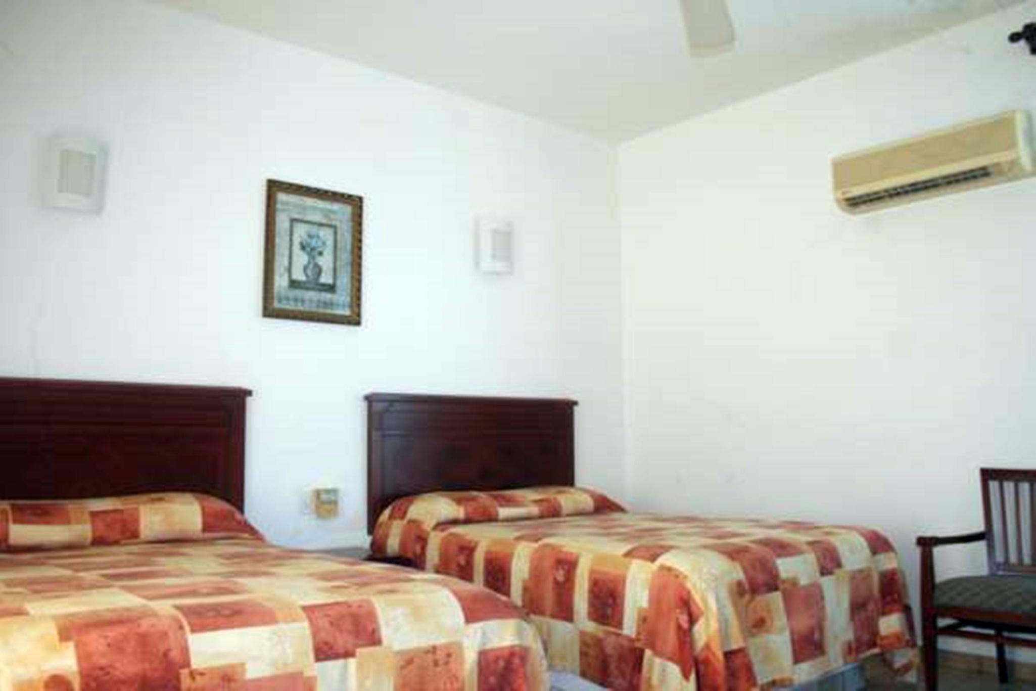 Hotel Caracol Plaza プエルト・エスコンディード エクステリア 写真