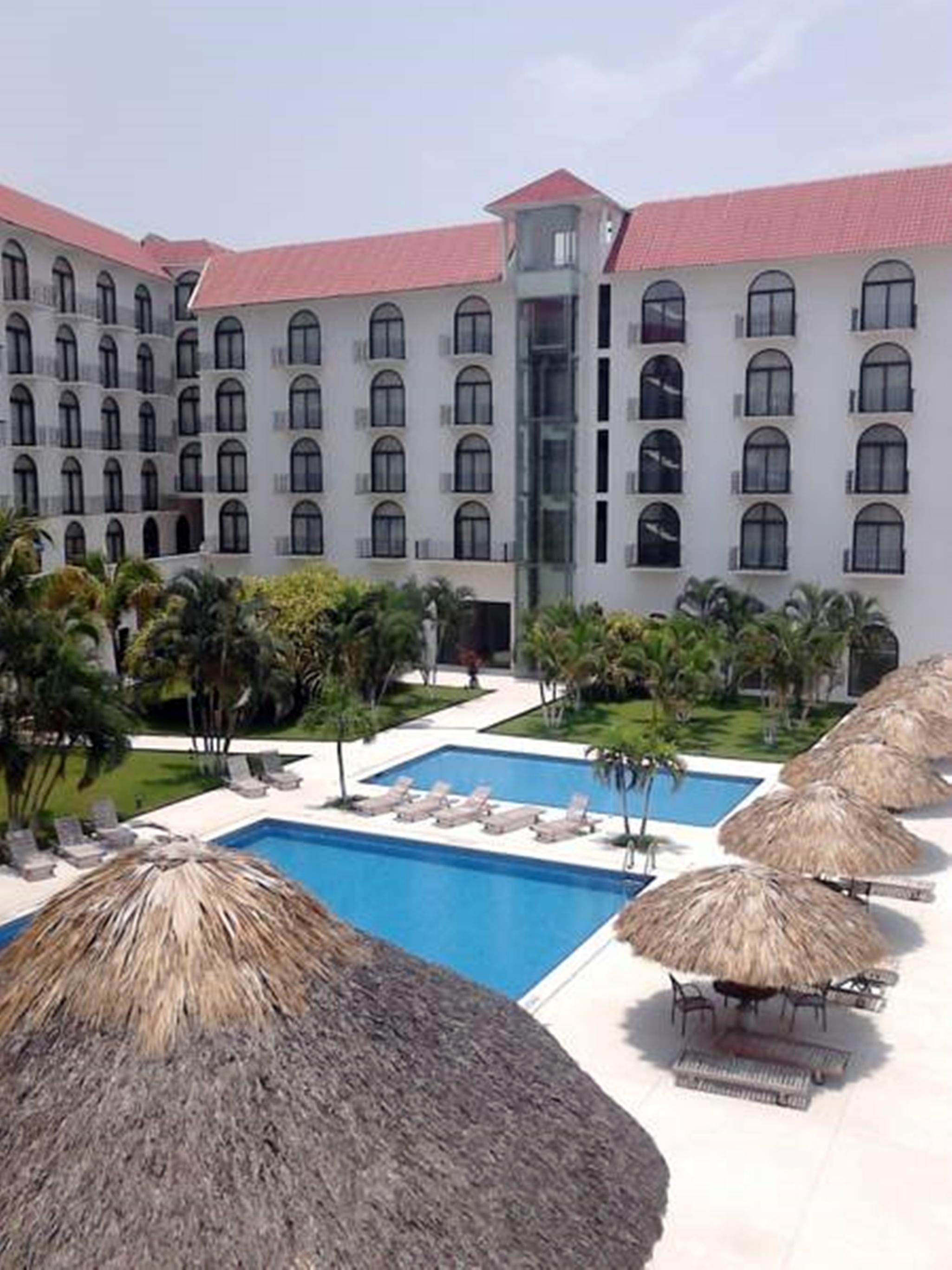 Hotel Caracol Plaza プエルト・エスコンディード エクステリア 写真